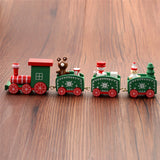 Magnifique décoration de Noël artisanale, La petit train de noël sera du plus bel effet dans votre décor de fêtes.  Réalisé en bois et à la main.