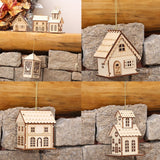 Maisonnettes artisanales en bois pour décoration de Noël Jolies petites maisons en bois, décorations lumineuses pour votre sapin ou votre table de Noël.